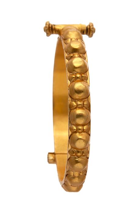 Shop Neeta Boochra Gold Plated Rawa Elegance Classic Bangle Online at Aza Fashions Shop_Neeta Boochra_Gold Plated Rawa Elegance Classic Bangle _Online_at_Aza_Fashions