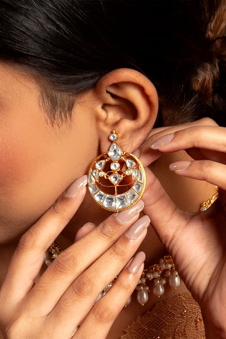 Neeta Boochra_White Crystals Sone Ki Chandbali Kundan Encrusted Earrings _Online_at_Aza_Fashions