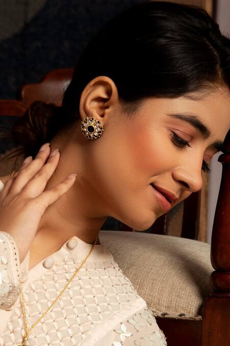 Neeta Boochra_Black Gota Patti, Stones Mystic Noir Blossom Onyx Studs_at_Aza_Fashions