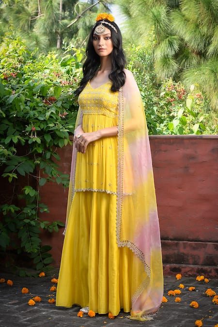 Shop_Mint Blush_Yellow Organza, Chanderi, Geometric Embroidered Peplum Tunic Kalidar Pant Set _Online_at_Aza_Fashions