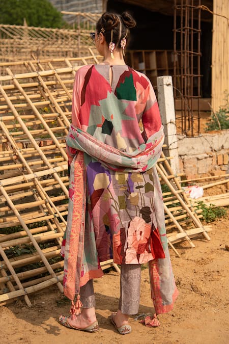 Soniya G Floral Print Embroidered Kurta Pant Set 