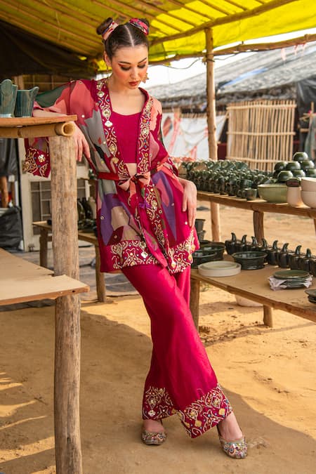 Soniya G Magenta Silk Blend Printed Abstract Round Embroidered Cape Pant Set 