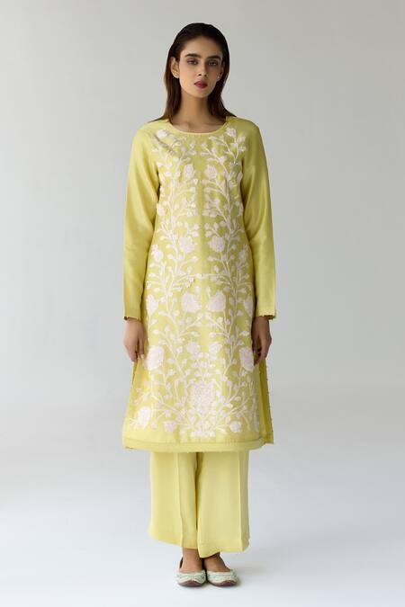 Buy_Shyam Narayan Prasad_Yellow Chanderi Embroidery, Sequins Round Neck Floral Hand Kurta Set _Online_at_Aza_Fashions