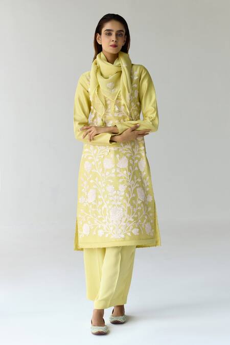 Shop_Shyam Narayan Prasad_Yellow Chanderi Embroidery, Sequins Round Neck Floral Hand Kurta Set 