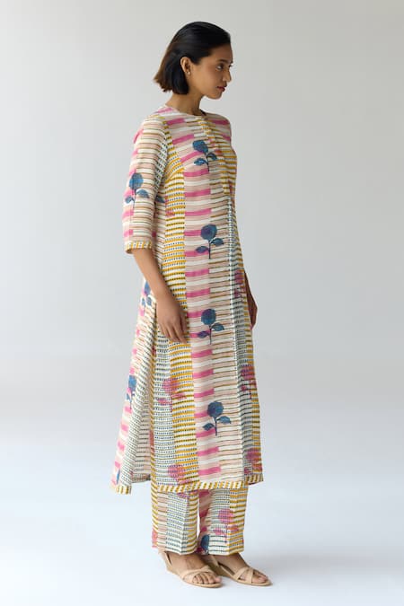 Shop Shyam Narayan Prasad Multi Color Georgette Round Neck Hand Bock Print Kurta And Trouser Co-ord Set Online at Aza Fashions Shop_Shyam Narayan Prasad_Multi Color Georgette Round Neck Hand Bock Print Kurta And Trouser Co-ord Set _Online_at_Aza_Fashions
