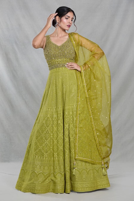 Samyukta Singhania_Green Georgette Sequins, Beads, Embroidery Boat Mughal Bloom Gown With Dupatta _Online_at_Aza_Fashions