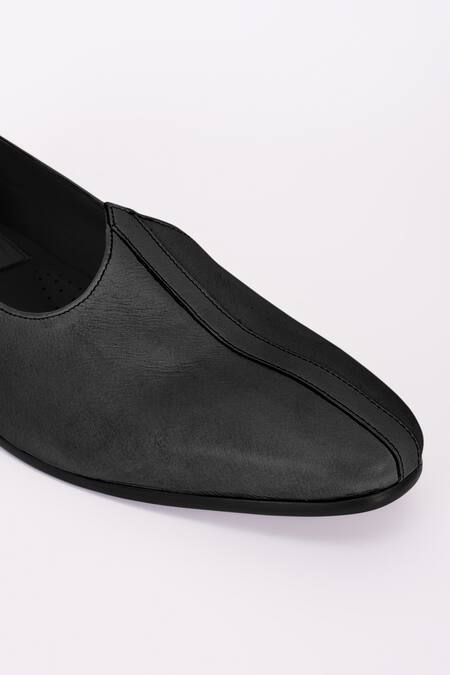 Buy Bubber Couture Grey Asher Solid Pointed-toe Mojdi Online at Aza Fashions Buy_Bubber Couture_Grey Asher Solid Pointed-toe Mojdi _Online_at_Aza_Fashions