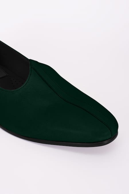Buy Bubber Couture Green Colton Solid Pointed-toe Mojdi Online at Aza Fashions Buy_Bubber Couture_Green Colton Solid Pointed-toe Mojdi _Online_at_Aza_Fashions