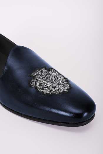 Buy_Bubber Couture_Blue Embroidery Cooper Pointed-toe Mojdi _Online_at_Aza_Fashions
