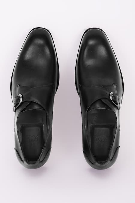 Shop Bubber Couture Grey Donovan Solid Pointed-toe Shoes at Aza Fashions Shop_Bubber Couture_Grey Donovan Solid Pointed-toe Shoes _at_Aza_Fashions