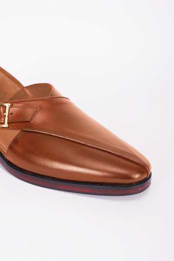 Buy_Bubber Couture_Brown Hunter Solid Pointed-toe Peshwari Sandal _Online_at_Aza_Fashions