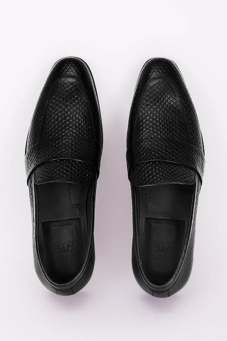 Bubber Couture Jackson Mesh Pointed-Toe Moccasin Shoes & Belt Set 