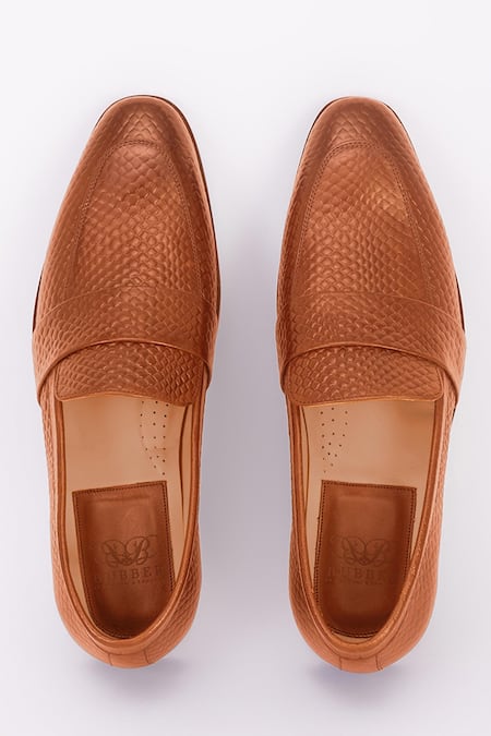 Bubber Couture Mason Mesh Pointed-Toe Moccasin Shoes & Belt Set 