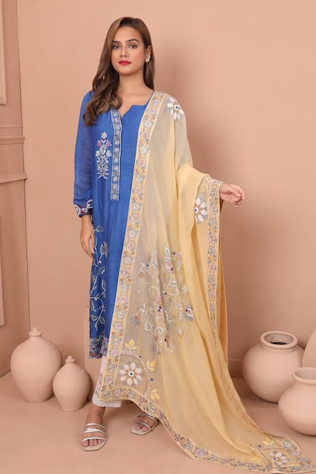 Shetab Kazmi Blue Mul Chanderi Embroidered Tukri Work Notched Floral Vine Kurta Pant Set 