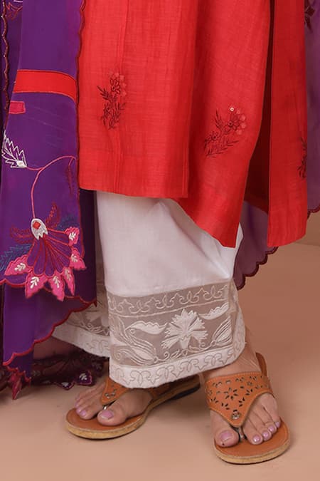 Shetab Kazmi Red Chanderi, Cotton Embroidery, Patchwork Mandarin Floral Kurta Palazzo Set Online at Aza Fashions Shetab Kazmi_Red Chanderi, Cotton Embroidery, Patchwork Mandarin Floral Kurta Palazzo Set _Online_at_Aza_Fashions