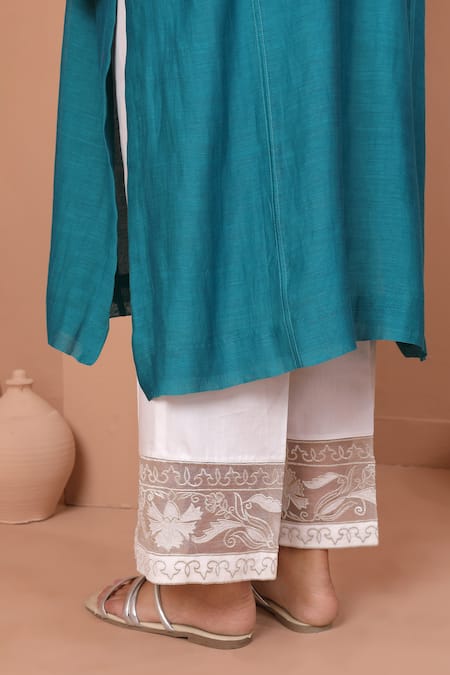 Shetab Kazmi Blue Chanderi Embroidery Split V-neck Blossom Kurta Culottes Set Online at Aza Fashions Shetab Kazmi_Blue Chanderi Embroidery Split V-neck Blossom Kurta Culottes Set _Online_at_Aza_Fashions