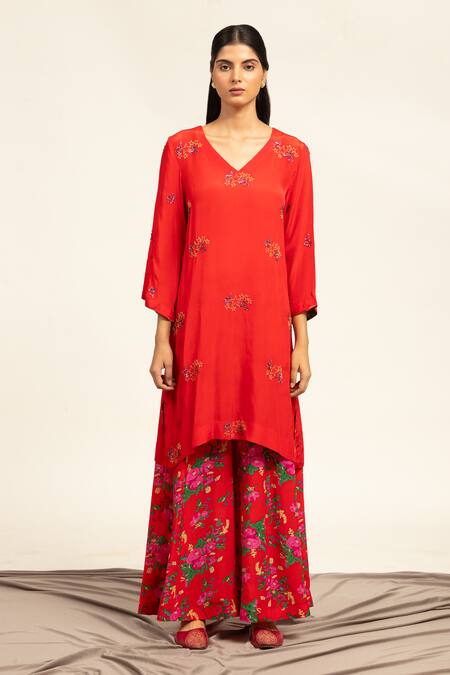 Buy_Shetab Kazmi_Red Crepe, Chiffon Sequins, Beads, Embellished Kurta Printed Sharara Set 
