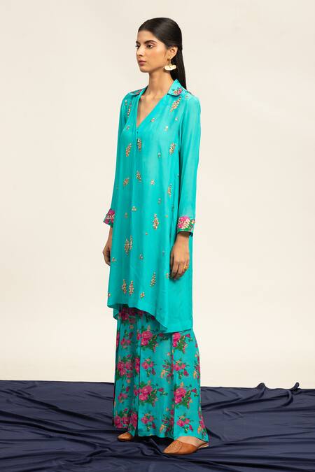 Shetab Kazmi Blue Crepe Sequins, Beads Shawl Neck Cluster Embellished Tunic With Flared Pant Online at Aza Fashions Shetab Kazmi_Blue Crepe Sequins, Beads Shawl Neck Cluster Embellished Tunic With Flared Pant _Online_at_Aza_Fashions