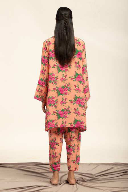 Shop Shetab Kazmi Peach Crepe Sequins, Beads, Embroidery Round Neck Printed Kurta With Salwar at Aza Fashions Shop_Shetab Kazmi_Peach Crepe Sequins, Beads, Embroidery Round Neck Printed Kurta With Salwar _at_Aza_Fashions