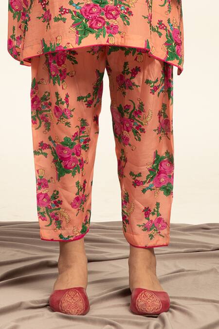 Shop Shetab Kazmi Peach Crepe Sequins, Beads, Embroidery Round Neck Printed Kurta With Salwar Online at Aza Fashions Shop_Shetab Kazmi_Peach Crepe Sequins, Beads, Embroidery Round Neck Printed Kurta With Salwar _Online_at_Aza_Fashions