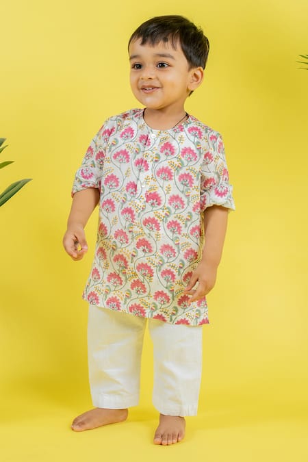 Mr Brat Gardenia Print Kurta Set 