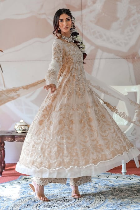Farha Syed_Ivory Handloom Cotton, Muslin, Organza Cut Work, Applique Anarkali Pant Set _at_Aza_Fashions