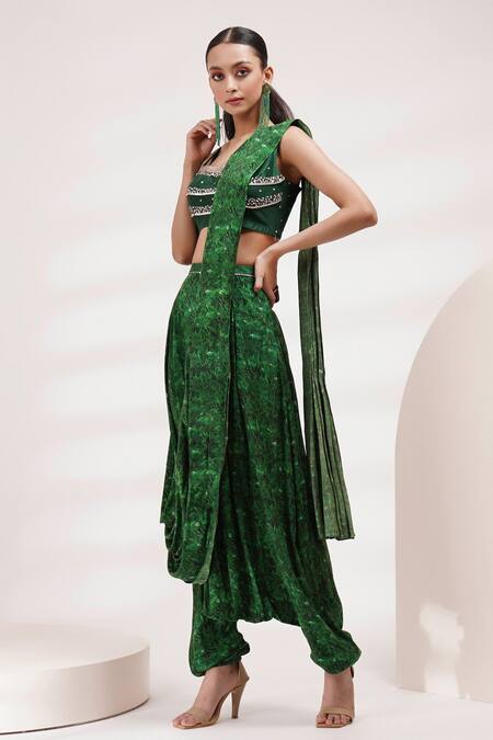 Breathe By Aakanksha Singh Green Cotton, Silk Sequins Summer Printed Pre-draped Dhoti Saree With Blouse at Aza Fashions Breathe By Aakanksha Singh_Green Cotton, Silk Sequins Summer Printed Pre-draped Dhoti Saree With Blouse _at_Aza_Fashions
