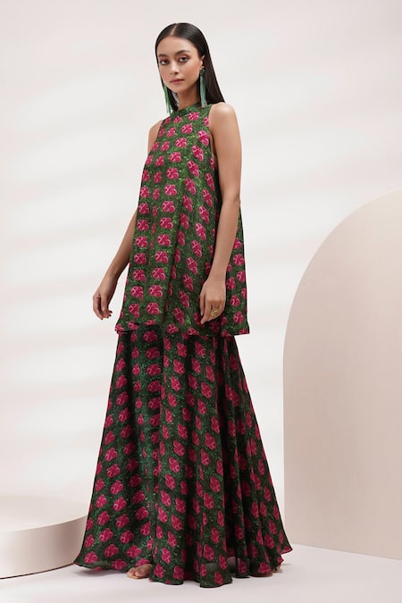 Shop Breathe By Aakanksha Singh Pink Cotton, Silk Round Neck Foxlove Printed Kurta And Wide Legged Pant Set Online at Aza Fashions Shop_Breathe By Aakanksha Singh_Pink Cotton, Silk Round Neck Foxlove Printed Kurta And Wide Legged Pant Set _Online_at_Aza_Fashions