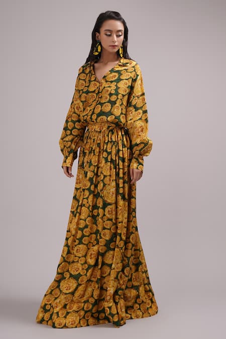 Breathe By Aakanksha Singh Yellow Cotton, Silk V-neck Chamomile Print Blouse With Skirt at Aza Fashions Breathe By Aakanksha Singh_Yellow Cotton, Silk V-neck Chamomile Print Blouse With Skirt _at_Aza_Fashions