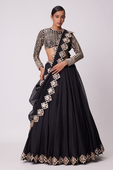 Vvani by Vani Vats Black Lehenga And Dupatta Organza Embroidered Mirror Round Set 