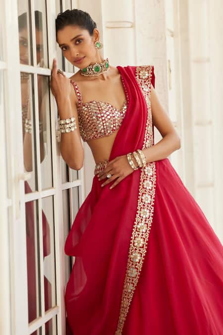 Vvani By Vani Vats_Red Georgette, Organza Mirrors Sweetheart Neck Work Flared Lehenga Set _at_Aza_Fashions