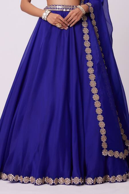Vvani By Vani Vats_Blue Georgette, Organza Mirrors, Embroidery Sweetheart Neck Flared Lehenga Set _Online_at_Aza_Fashions