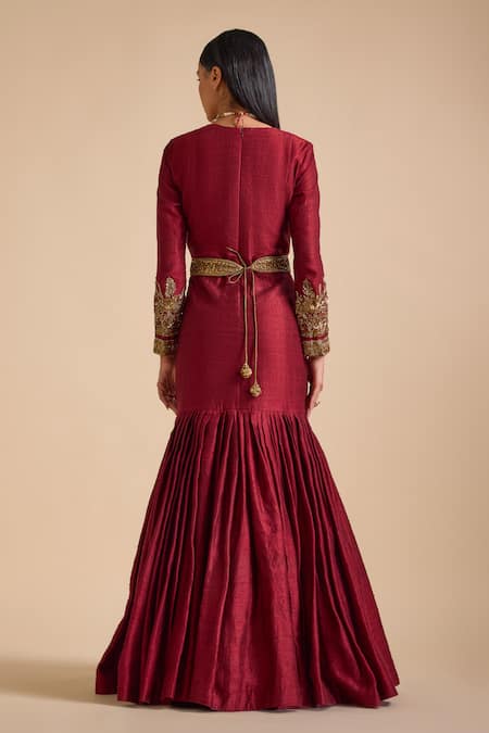 Prevasu Silk Sequin Embellished Sleeves Mermaid Gown 