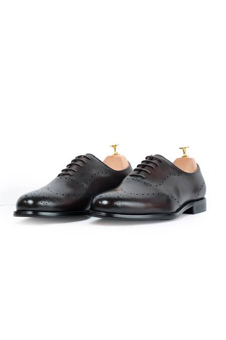 Vantier_Brown Mason Bruno Lace-up Leather Brogue Shoes _at_Aza_Fashions