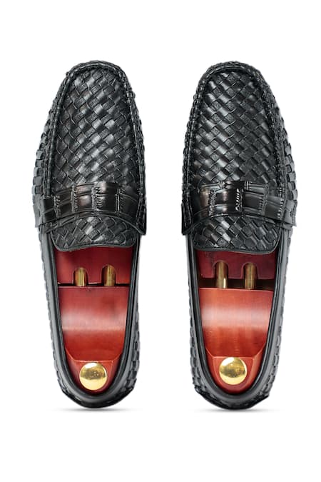 Shop Vantier Black Weave Textured Leather Loafers at Aza Fashions Shop_Vantier_Black Weave Textured Leather Loafers _at_Aza_Fashions