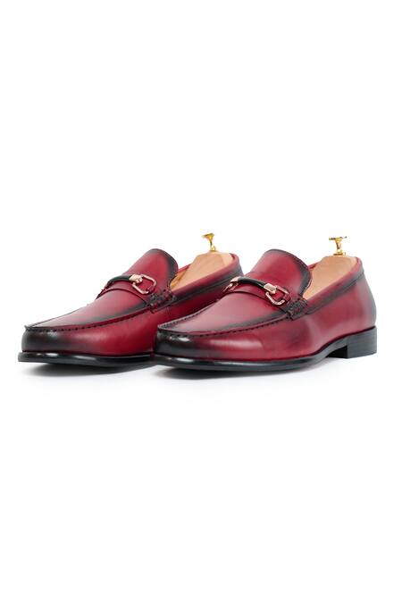 Vantier Wine Buckles Glen Horsebit Slip-on Leather Loafers Online at Aza Fashions Vantier_Wine Buckles Glen Horsebit Slip-on Leather Loafers _Online_at_Aza_Fashions