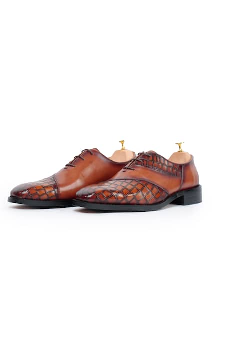 Buy_Vantier_Brown Aristo Croc Lace-up Shoes _Online_at_Aza_Fashions