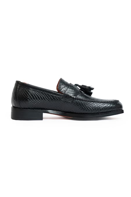 Shop_Vantier_Black Crocodile Textured Leather Slip-on Shoes _Online_at_Aza_Fashions