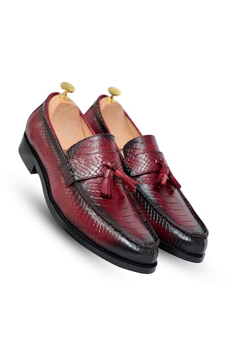 Vantier Dominator Tassel Leather Slip-on Shoes 