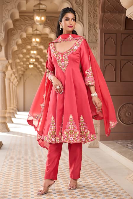Buy_Aariyana Couture_Coral Chanderi, Viscose Embroidery Scoop Neck Kalidar Kurta Set _Online_at_Aza_Fashions