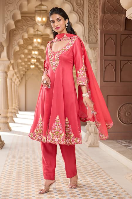Buy_Aariyana Couture_Coral Chanderi, Viscose Embroidery Scoop Neck Kalidar Kurta Set 
