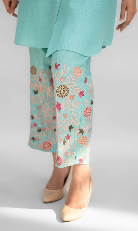 Daljit Sudan Blue Linen, Cotton Embroidery Shawl Neck Floral Kurta And Pant Co-ord Set Online at Aza Fashions Daljit Sudan_Blue Linen, Cotton Embroidery Shawl Neck Floral Kurta And Pant Co-ord Set _Online_at_Aza_Fashions