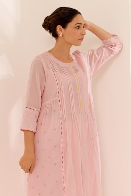 Buy Label Mansi Nagdev Pink Cotton, Muslin Pearls, Embroidery Round Neck Amelia Kurta And Pant Online at Aza Fashions Buy_Label Mansi Nagdev_Pink Cotton, Muslin Pearls, Embroidery Round Neck Amelia Kurta And Pant _Online_at_Aza_Fashions