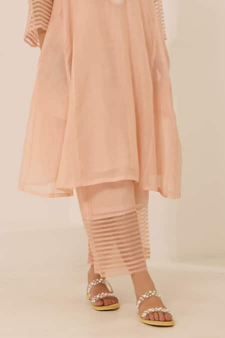 Label Mansi Nagdev Peach Chanderi Embroidery Round Neck Emilie Textured Kurta And Pant Set Online at Aza Fashions Label Mansi Nagdev_Peach Chanderi Embroidery Round Neck Emilie Textured Kurta And Pant Set _Online_at_Aza_Fashions