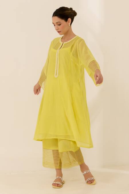 Buy Label Mansi Nagdev Yellow Chanderi Pearls, Embroidery Round Neck Stripe Textured Kurta Set Online at Aza Fashions Buy_Label Mansi Nagdev_Yellow Chanderi Pearls, Embroidery Round Neck Stripe Textured Kurta Set _Online_at_Aza_Fashions