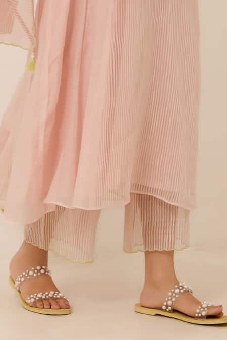 Label Mansi Nagdev_Pink Chanderi, Cotton Embroidery V-neck Lilybeth Textured Kurta Set _Online_at_Aza_Fashions