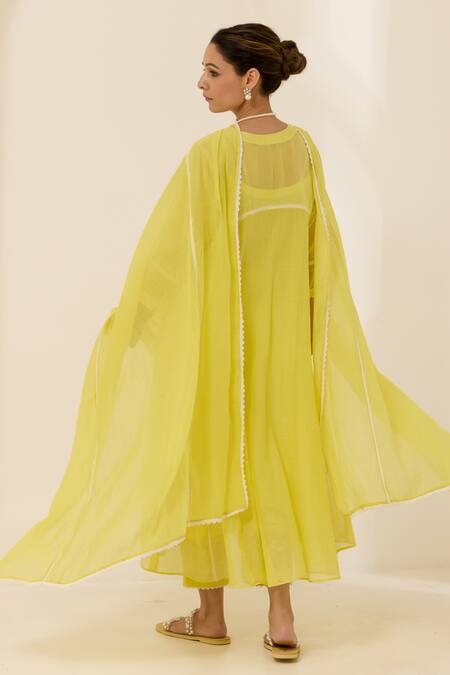 Label Mansi Nagdev Rosemary Embroidered Kurta Set 