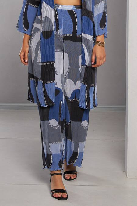 Vedika M Blue Satin, Chiffon Collared Abstract Print Jacket Pant Set at Aza Fashions Vedika M_Blue Satin, Chiffon Collared Abstract Print Jacket Pant Set_at_Aza_Fashions