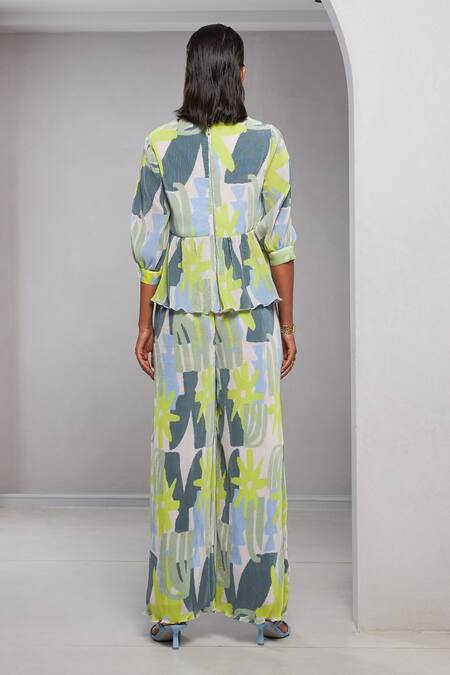 Shop Vedika M Green Satin, Chiffon Sweetheart Neck Abstract Pattern Peplum Top And Pant Set at Aza Fashions Shop_Vedika M_Green Satin, Chiffon Sweetheart Neck Abstract Pattern Peplum Top And Pant Set_at_Aza_Fashions