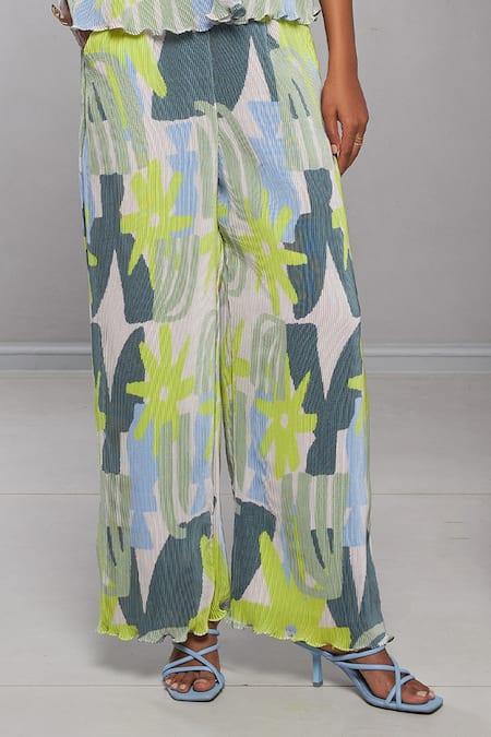 Vedika M Green Satin, Chiffon Sweetheart Neck Abstract Pattern Peplum Top And Pant Set Online at Aza Fashions Vedika M_Green Satin, Chiffon Sweetheart Neck Abstract Pattern Peplum Top And Pant Set_Online_at_Aza_Fashions